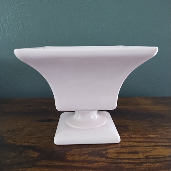 Vtg Napco Opaque Pink Milk Glass Pedestal Candy Dish Planter 2256 - Picture 1 of 8